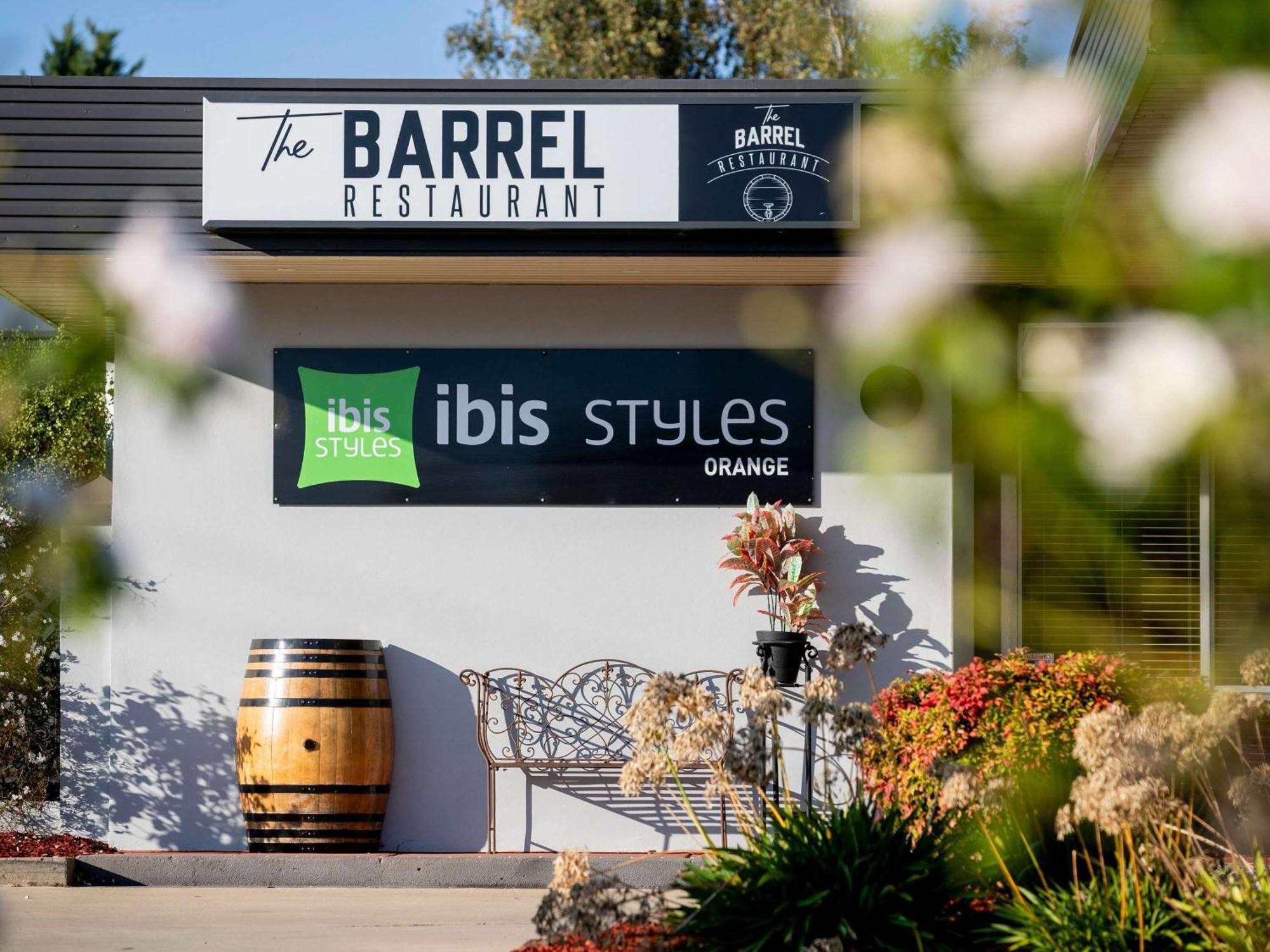 Hotel Ibis Styles Orange Exterior foto